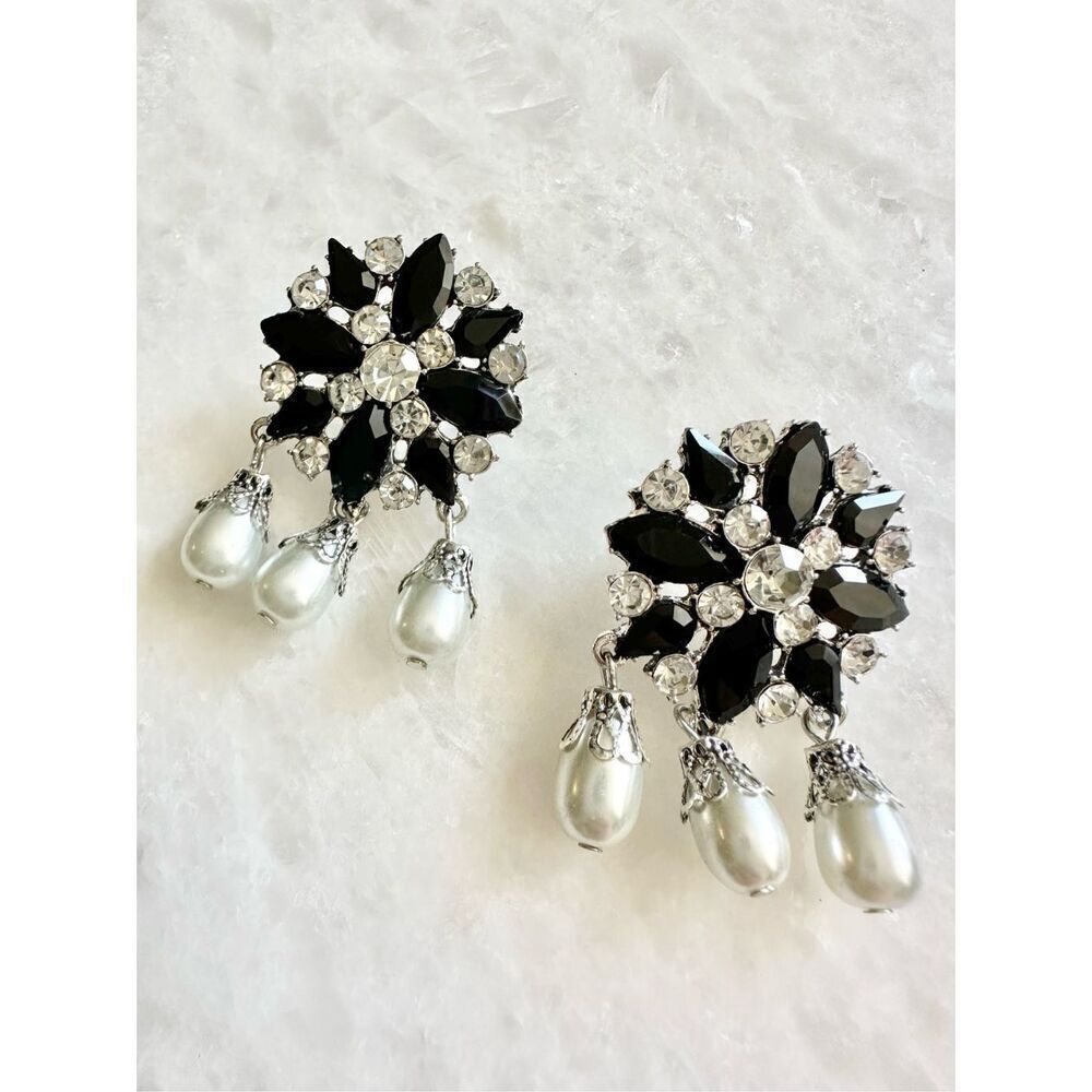 Black and White Pearl Drop Crystal Earrings - Woman Jewelry - Picture 2 of 2
